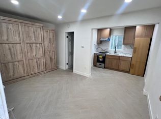 633 Rose Ave #A, Venice, CA 90291