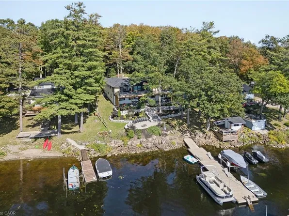 131A Shore Rd, Quinte West, ON K0K 1L0