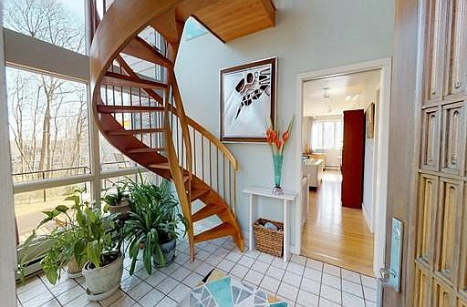 5th image of 35 Brackenbury Ln