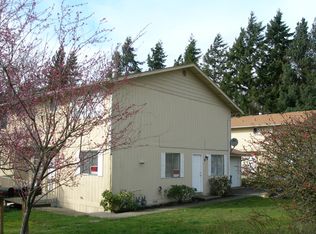 1034 Hanford Ave, Bremerton, WA 98310