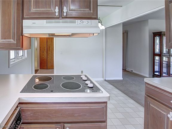 5th image of 1307 E Parkhaven Dr