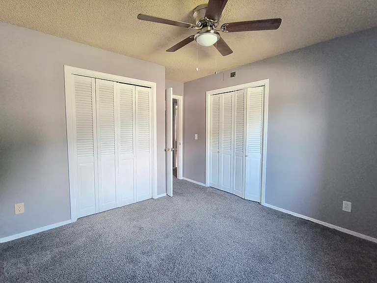 11417 N May Ave #D — Photo 21