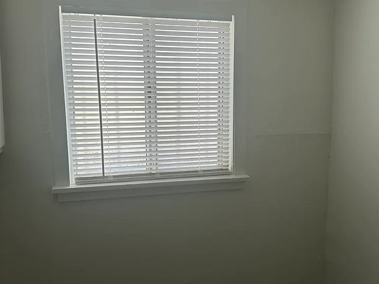 3918 Velma Ave #6 — Photo 8