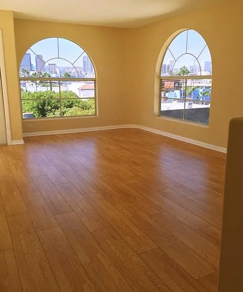 Loft City Views