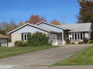 4943 Gleeten Rd, Cleveland, OH 44143