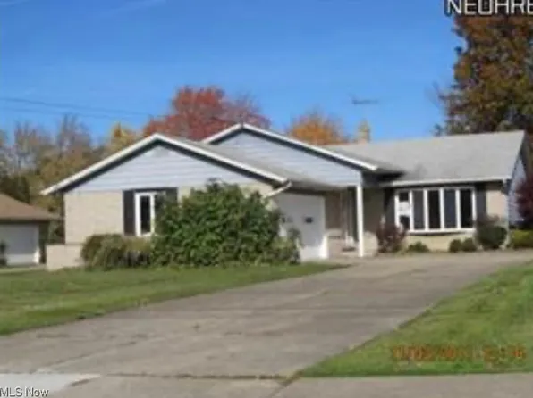 4943 Gleeten Rd, Cleveland, OH 44143