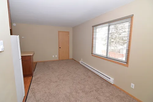 533 McCormick Ave #8 — Photo 5