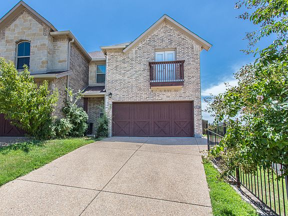 3rd image of 2201 Highland Villa Ln