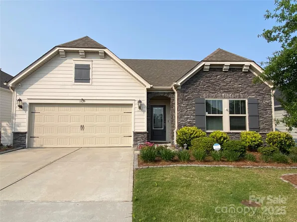 1825 Lotus Ln, Denver, NC 28037