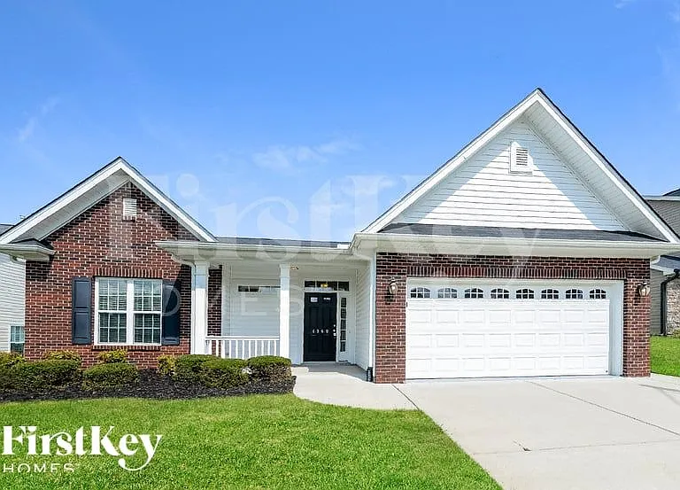 4960 Long Grove Dr — Photo 1