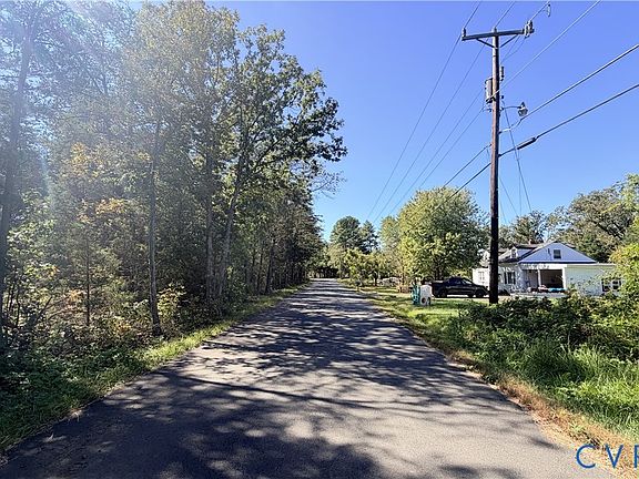 3rd image of 13200 Farmview Rd