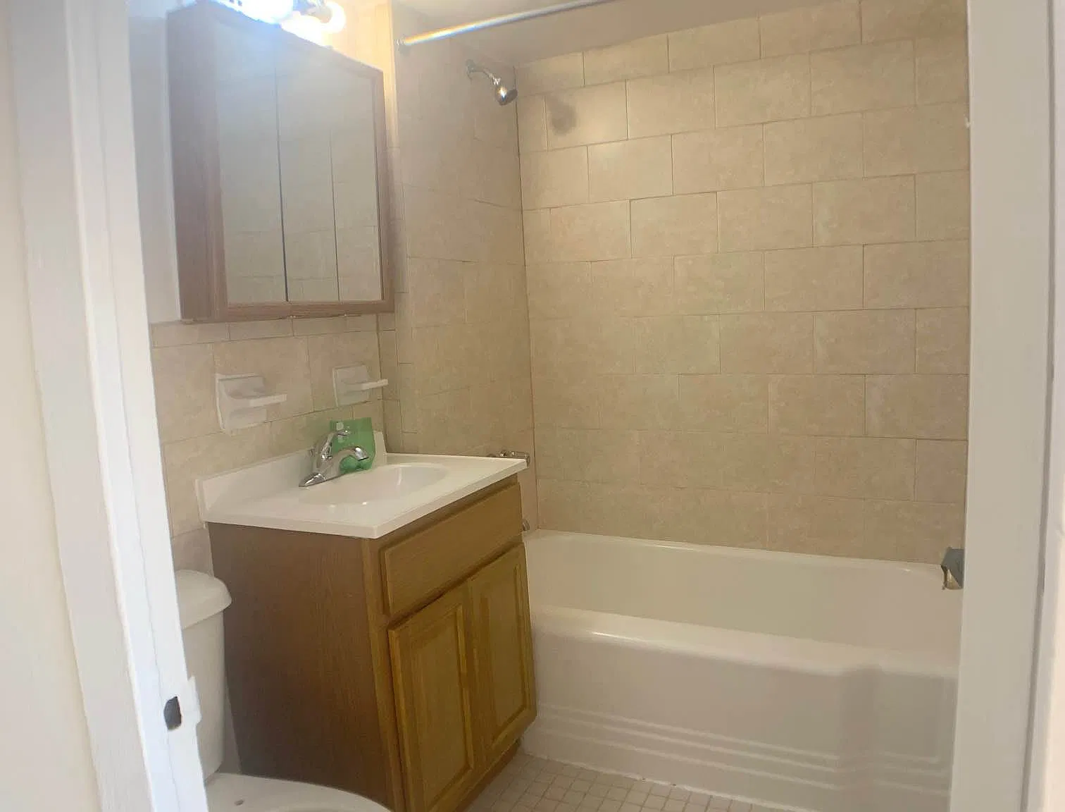 179 Bennett Avenue — Photo 2
