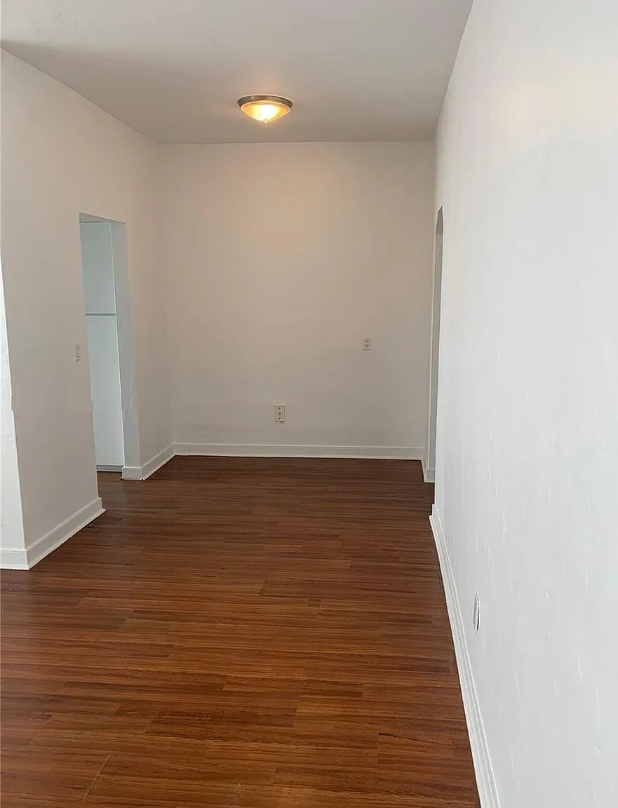 1 bed, 650 sqft, $1,800 — Photo 4