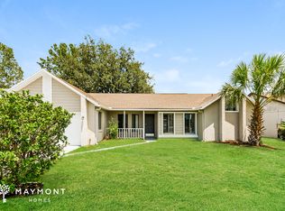 2404 Whispering Maple Dr, Orlando, FL 32837