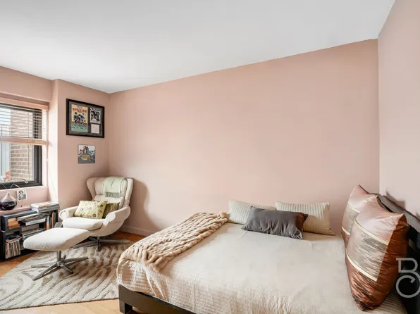 33-47 14th Street image 10 of 16