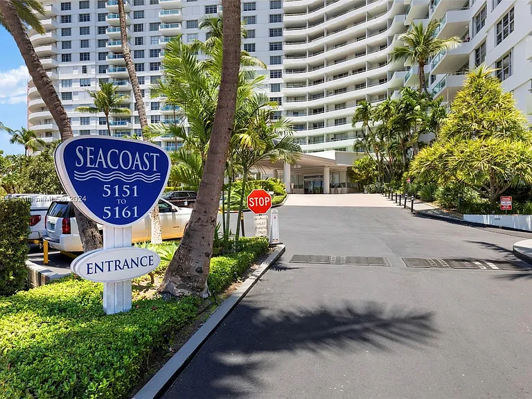 5151 Collins Ave #1527 — Photo 64