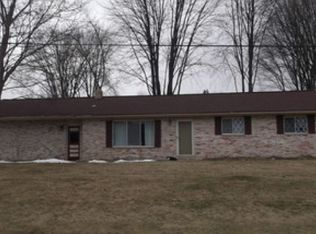 7920 Schirra Dr, Saginaw, MI 48609