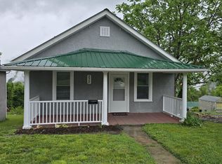 532 N Beverly Ave, Covington, VA 24426