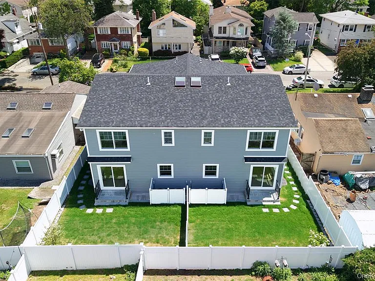 37 Corchaug Ave #B — Photo 31