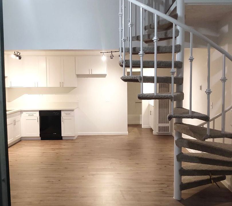 1st image of 4335 W Rosecrans Ave APT 1