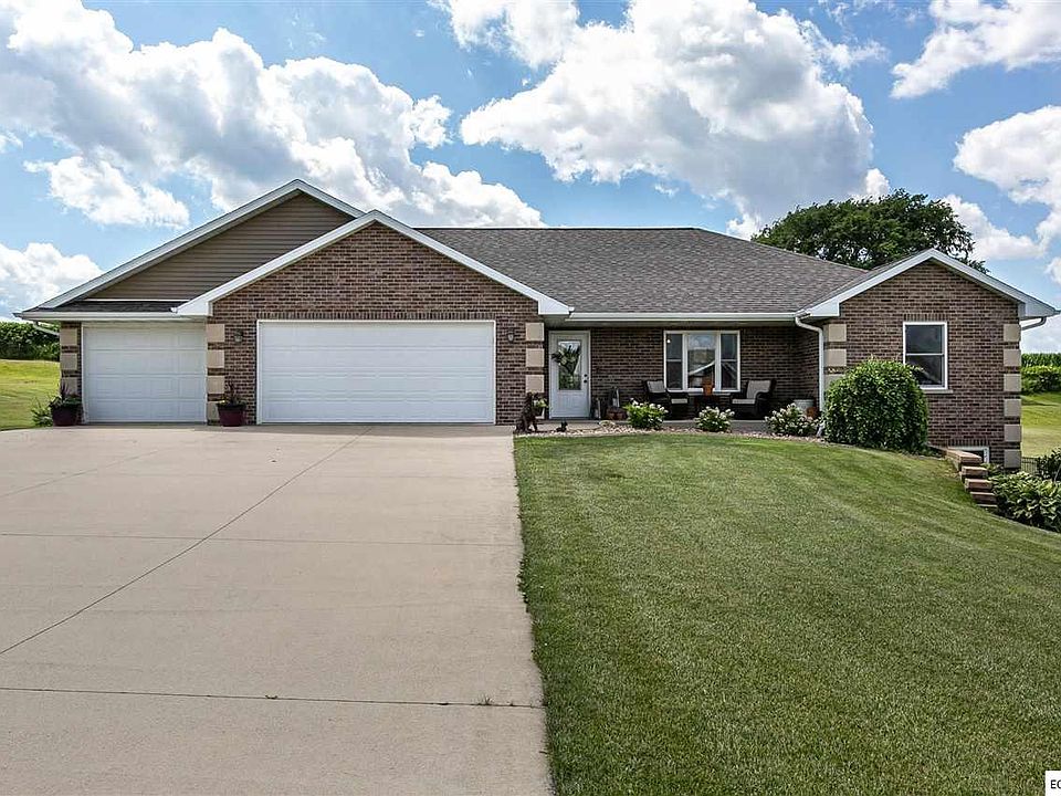 1st image of 10259 Cypress Dr