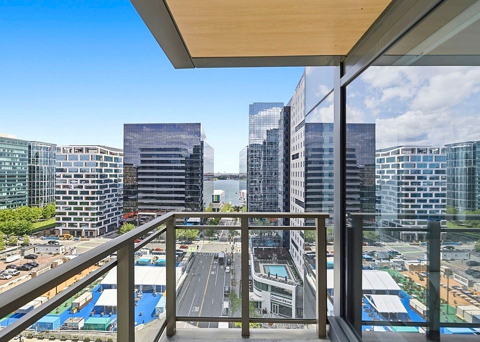 1st image of 133 Seaport Blvd #1602