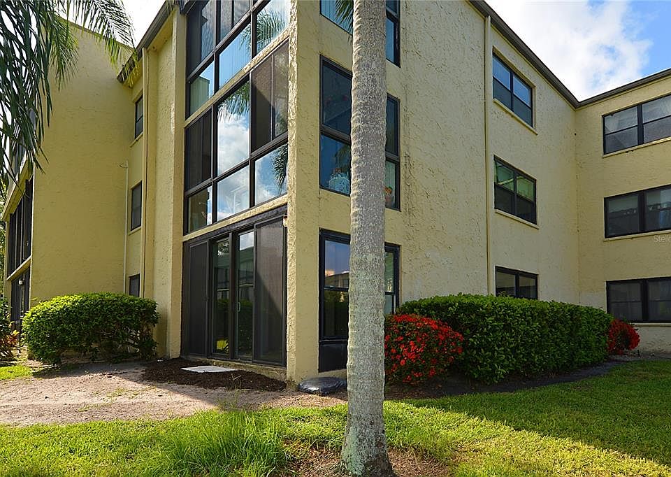 1st image of 14130 ROSEMARY LANE #4110