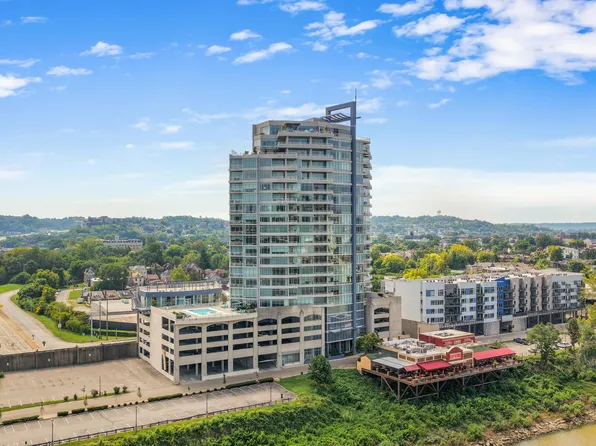 400 Riverboat Row Unit 903, Newport, KY 41071