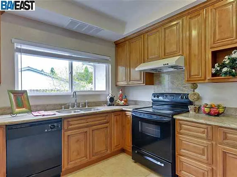 34134 Auden Ct — Photo 22