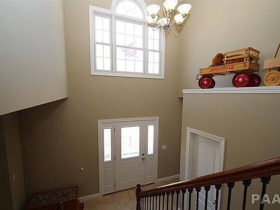 2nd image of 210 Somerset Dr