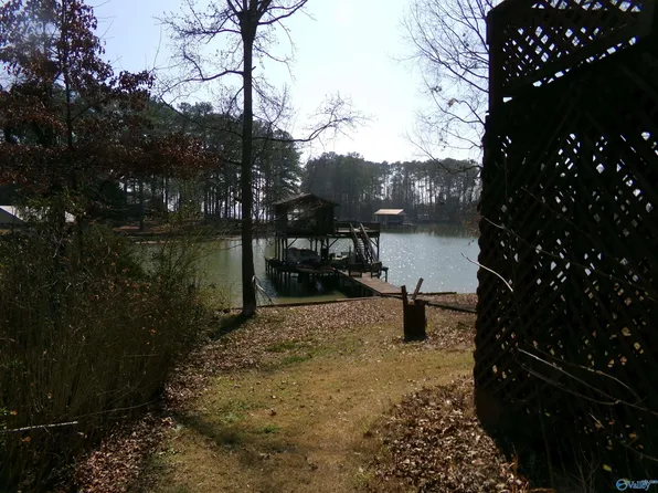 7864 County Road 44, Cedar Bluff, AL 35959