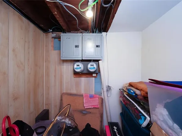 127 Bay 23rd Street image 27 of 31