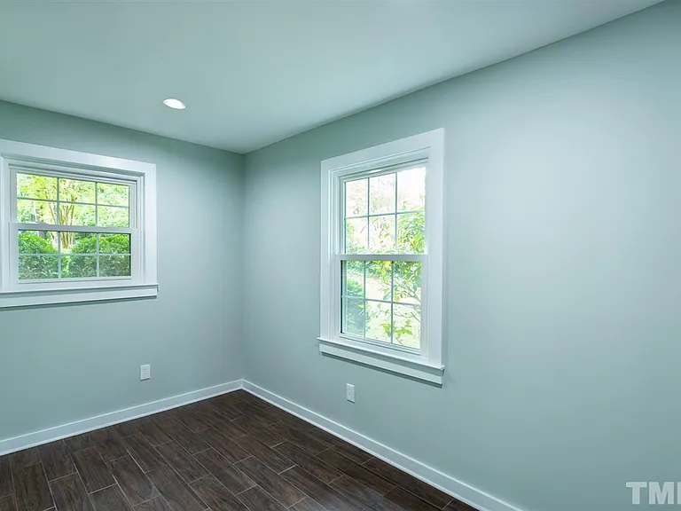 8205 Kestrel Dr — Photo 14