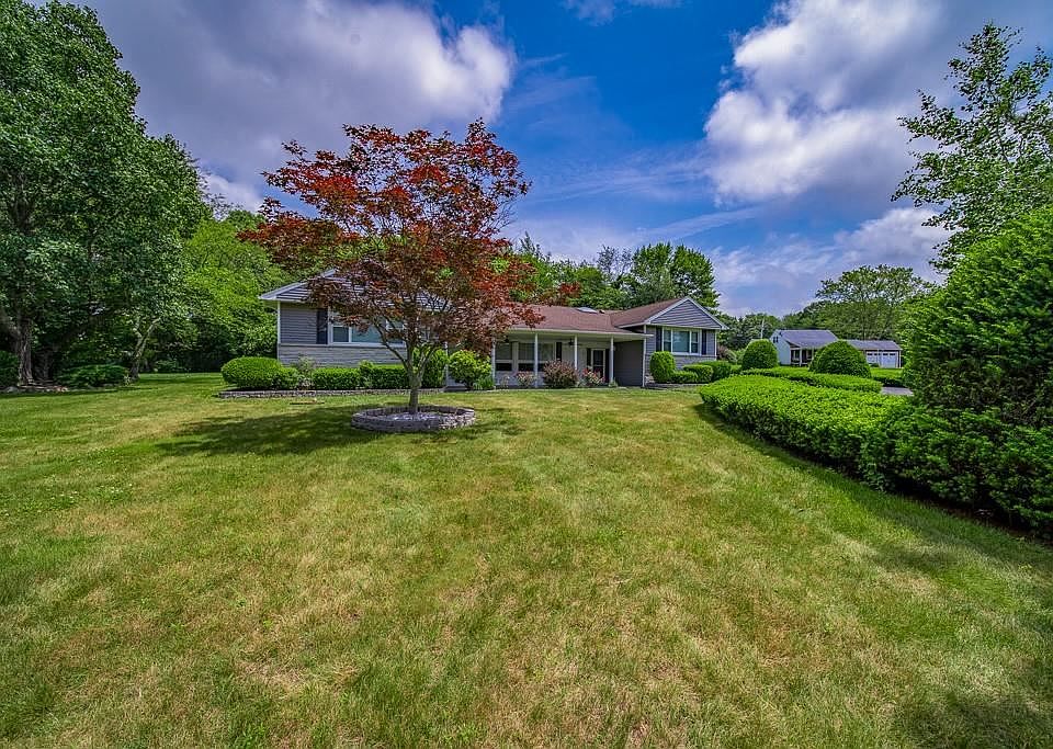 4 Set N Sun Dr, Scituate, RI 02831 Zillow