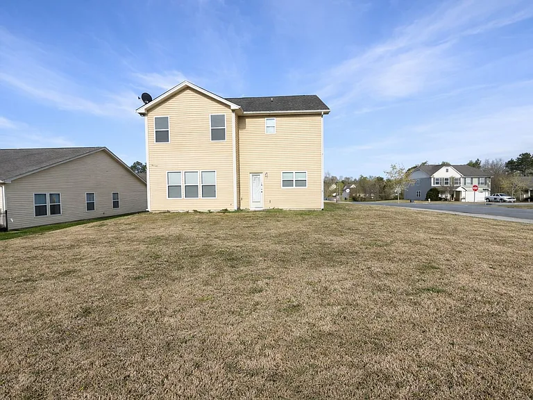 12881 Clydesdale Dr — Photo 47