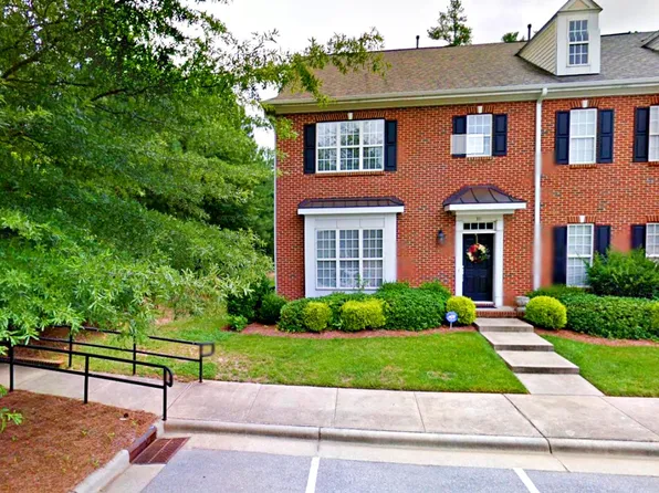 311 Savannah Ridge Rd, Holly Springs, NC 27540