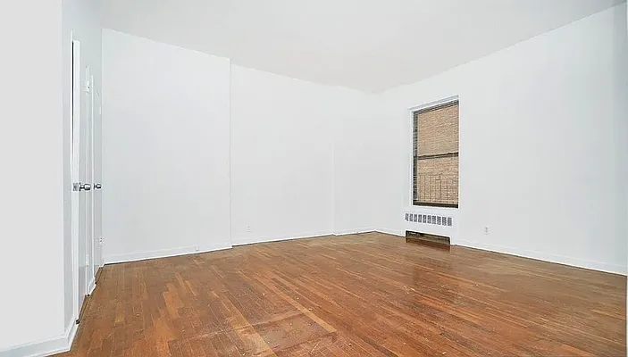 Rented by SP Brokerage Inc | media 1
