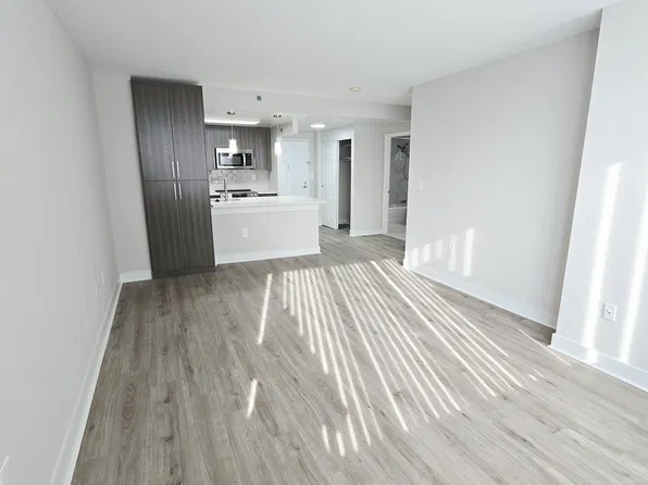 (undisclosed Address), New Rochelle, NY 10805