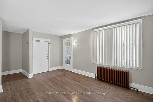 109 Balsam Ave S Photo 1