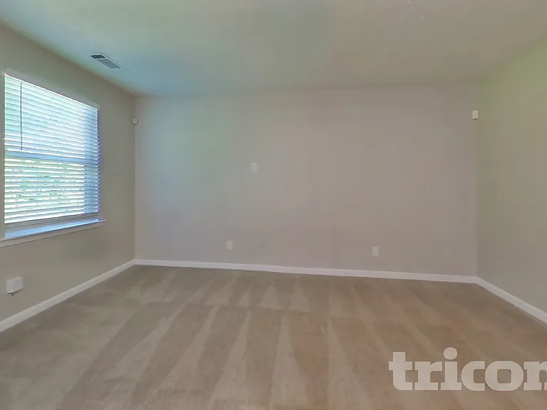 113 Summit View Dr — Photo 3