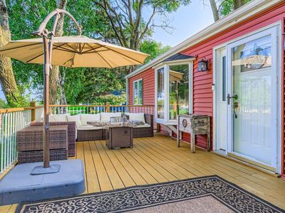 1387 Hadley Ave N, Oakdale, MN, 55128