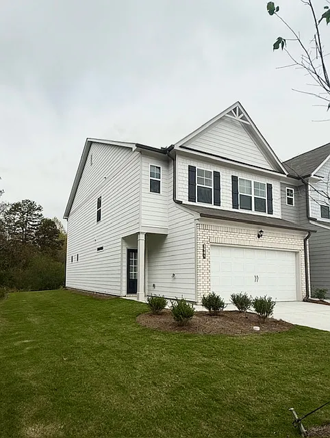 3901 Hill Ct — Photo 2