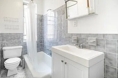 Rented by Century 21 Metropolitan