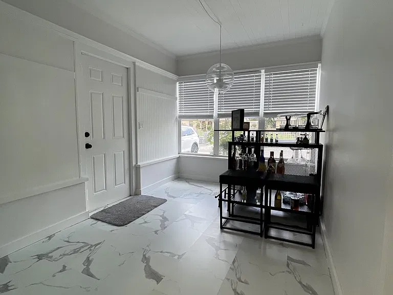 1314 E Conover St — Photo 7
