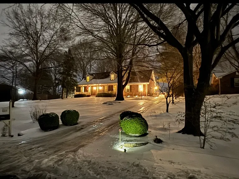 619 Chesterfield Cir — Photo 1