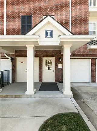 3rd image of 3201 Aspen Grove Dr APT I5