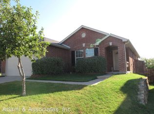 5411 Green Ivy Rd, Denton, TX 76210