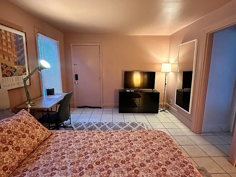 23 Denman Ave #3 — Photo 2
