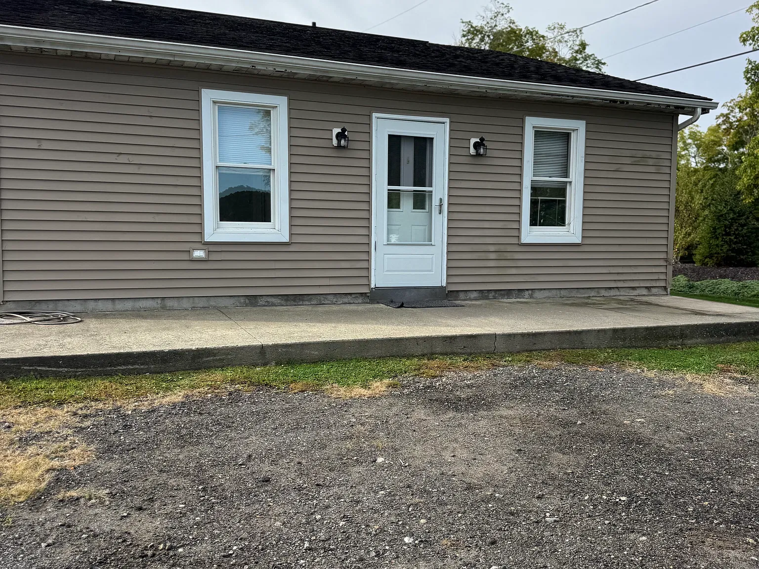 2 bed, 800 sqft, $2,750 — Photo 2