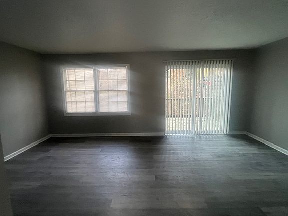 2nd image of 2363 Tredway Dr #1A